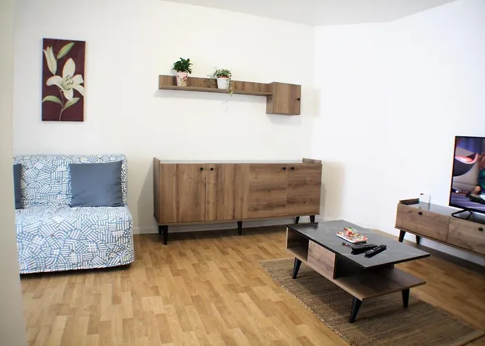 Le Des Curie كاليه