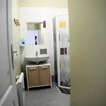 Le Des Curie Apartment