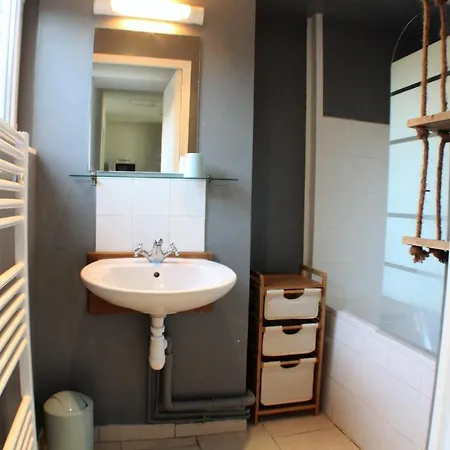 Le Des Curie Apartment *